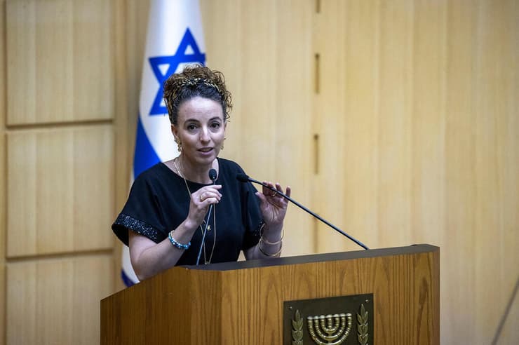 עידית סילמן