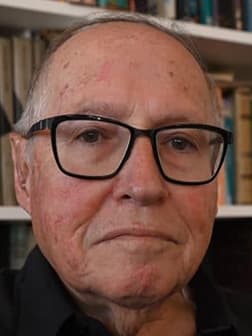 אליקים רובינשטיין בריאיון לאולפן ynet