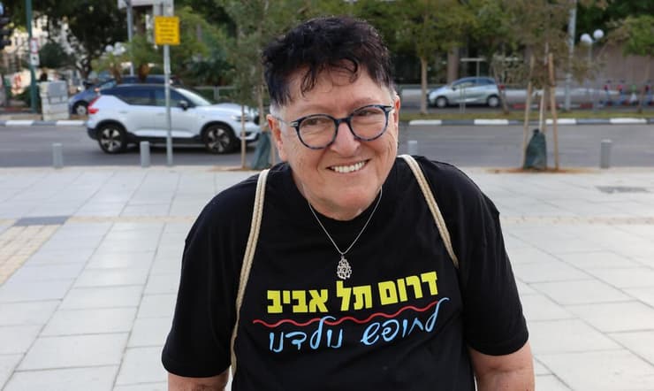 שפי פז (צילום: שאול גולן) פעילת השכונות ומובילת המאבק במסתננים שפי פז בדיון גזר הדין שקיבלה בביהמ"ש השלום ת"א