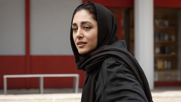 מתוך "לקרוא את לוליטה בטהרן"