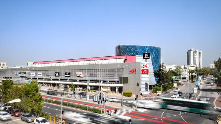 קניון עופר הקריון, קריית ביאליק (עומרי אמסלם) קניון עופר הקריון, קריית ביאליק