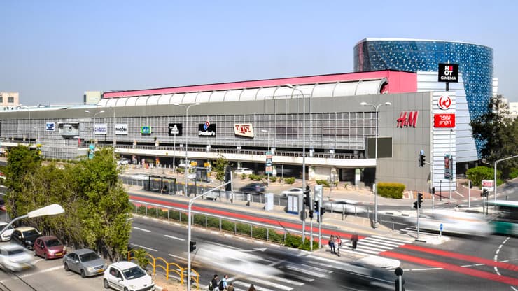 קניון עופר הקריון בקריית ביאליק (צילום: עומרי אמסלם) קניון עופר הקריון, קריית ביאליק