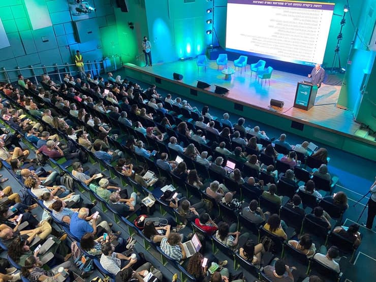 מליאת פתיחה - סביבה בעיתות מלחמה ושיקום אזורי מלחמה