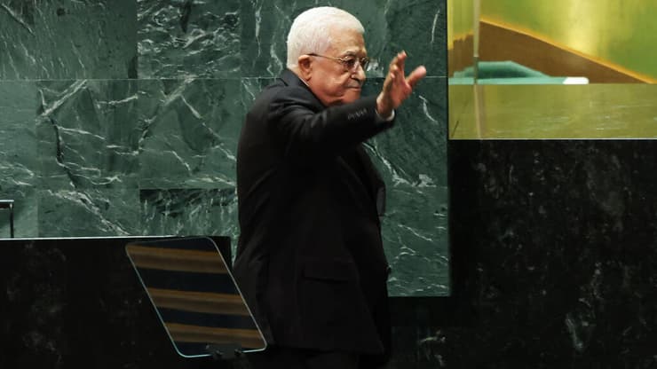 ינאם מרחוק השנה. אבו מאזן בכינוס השנתי ב-2024 (צילום: Michael M. Santiago / GETTY IMAGES NORTH AMERICA / AFP) נאומו של אבו מאזן בעצרת הכללית של האו"ם