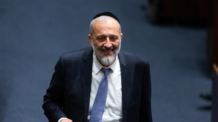 אריה דרעי