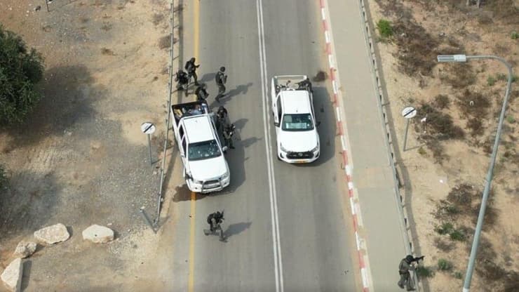 כוחות הביטחון ב-7/10. "חיל האוויר לא הפקיר, אבל נכשל" (צילום: דובר צה"ל) שנה לפרוץ מלחמת ׳חרבות ברזל׳: צה״ל מפרסם תיעודים בלעדיים מה-7 באוקטובר