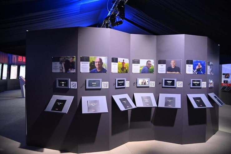 מתוך תערוכת "מבעד עיניהם - סיפור קהילת כפר עזה" (צילום: יאיר שגיא ) חשיפה ראשונה של התערוכה "מבעד עיניהם - סיפור קהילת כפר עזה"