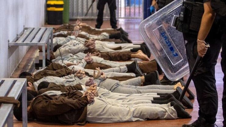 פעילות היחידות המיוחדות של שב"ס בכלא עופר