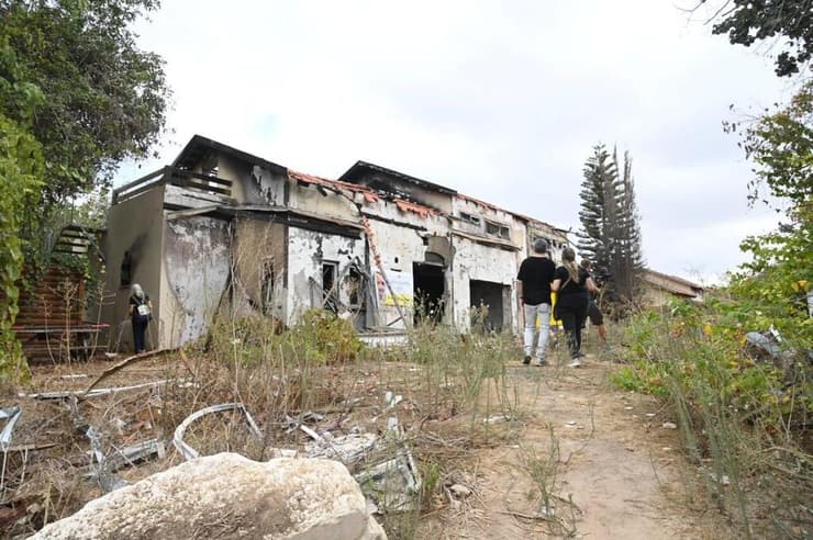  קיבוץ בארי ביום הזיכרון לטבח ה-7.10
