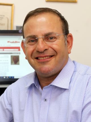 עו"ד יובל גנן