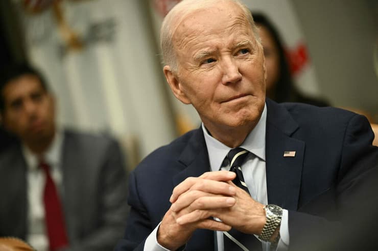 ג'ו ביידן (צילום: Brendan SMIALOWSKI / AFP) ג'ו ביידן בעדכון על סופה סופת ה הוריקן מילטון בדרך ל פלורידה