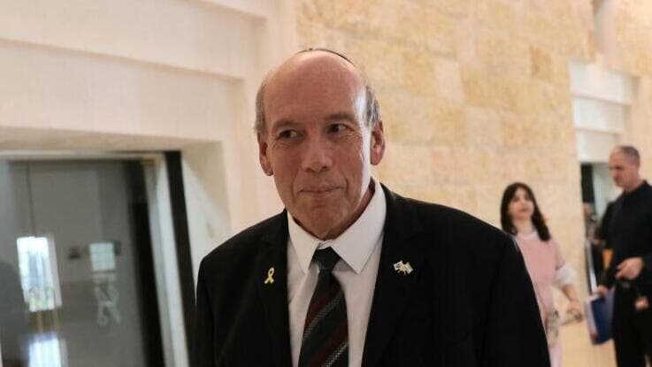 לפיד האשים: פועל בשליחות הקואליציה. אנגלמן (צילום: אלכס קולומויסקי ) דיון בעליון: אומ"ץ נגד מתניהו אנגלמן בעניין מלחמת חרבות ברזל