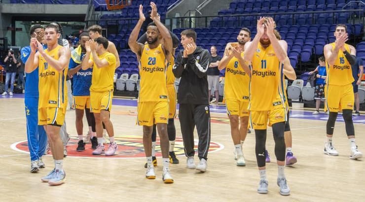 שחקני מכבי תל אביב