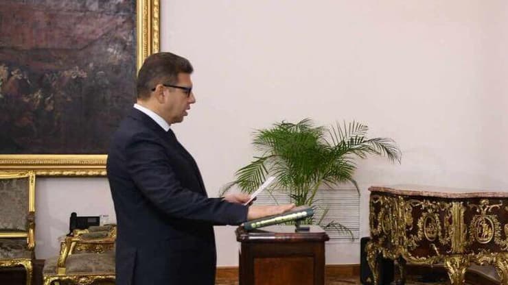 השבעתו של חסן מחמוד רשאד, ראש המודיעין המצרי החדש