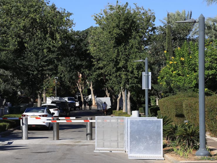 חסימות סמוך למעון רה"מ בקיסריה