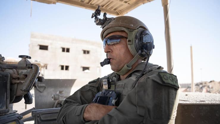 אל"ם אחסאן דקסה