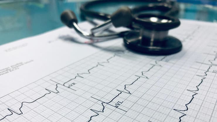 מה באמת קורה כשהקצב משתבש?