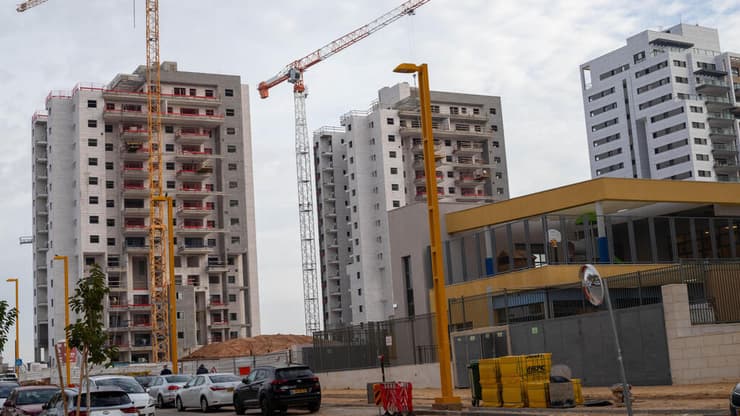 אתר בנייה אילוסטרציה (ערן גרנות) אתר בנייה אילוסטרציה