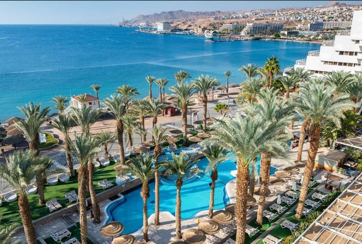 לאונרדו פלאזה מרשת פתאל