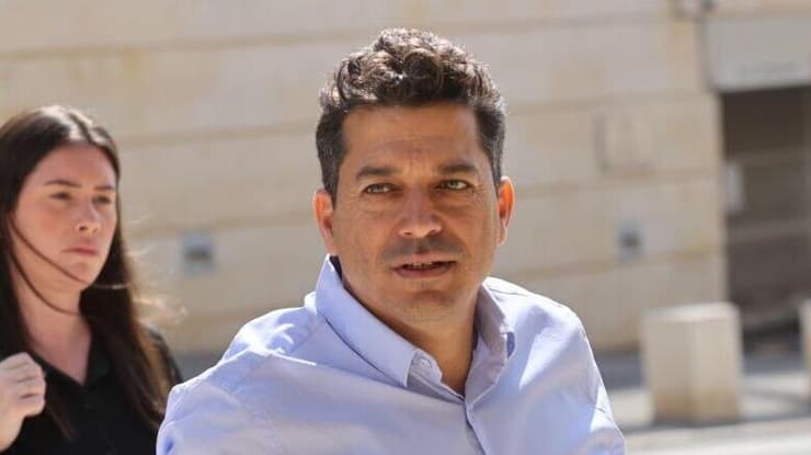 ח"כ עמיחי שיקלי מגיע לישיבת ממשלה בנושא תקציב 2025