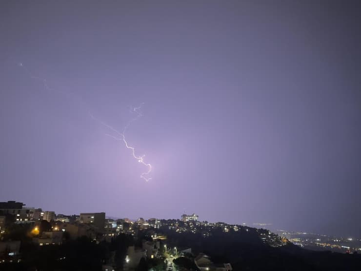 ברקים בחיפה