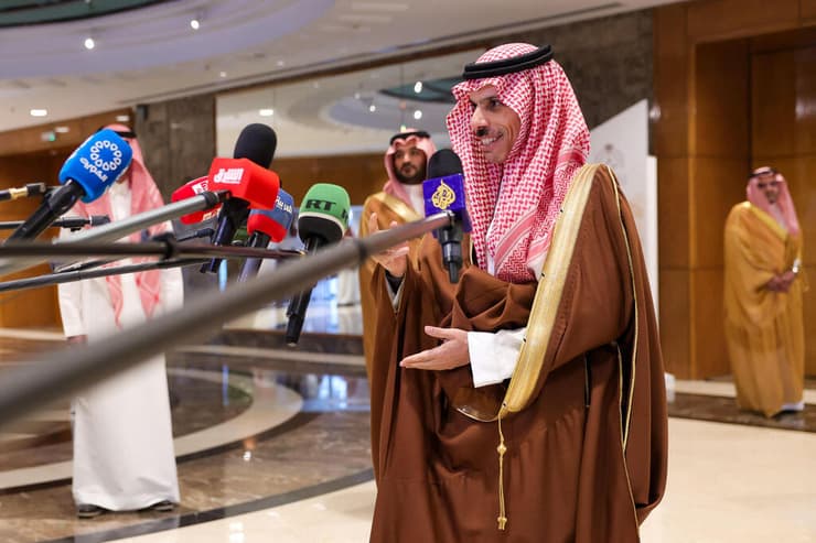 שר החוץ הסעודי, הנסיך פייסל בן פרחאן אל-סעוד בפגישה בנושא הברית העולמית ליישום פתרון שתי המדינות ריאד, ערב הסעודית