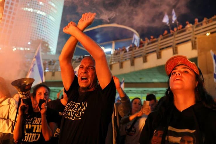  מחאה נגד פיטורי שר הביטחון יואב גלנט בצומת קפלן