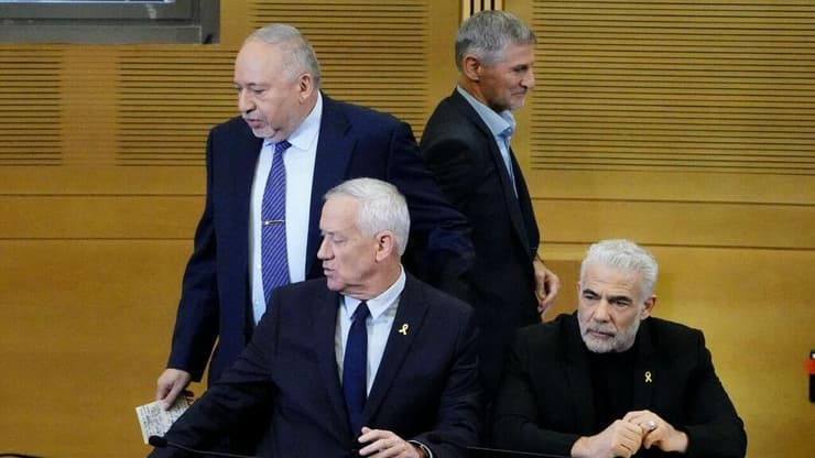 הצהרה משותפת של גנץ, לפיד,גולן וליברמן