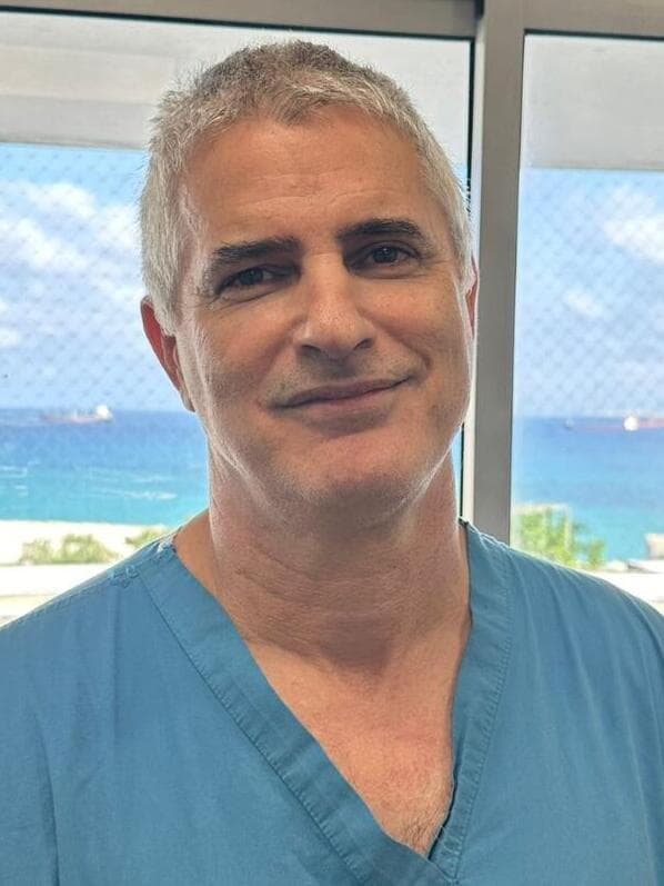 פרופ' עידו שולט