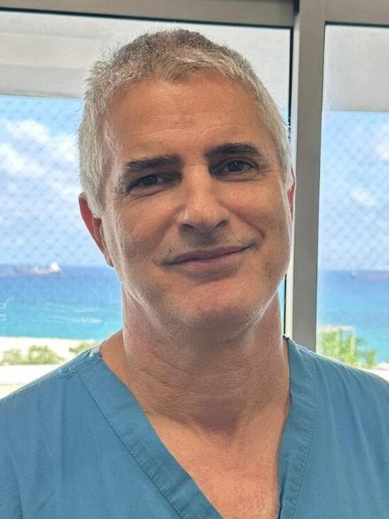 פרופ' עידו שולט