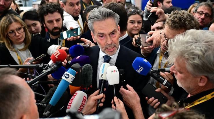 ראש ממשלת הולנד דיק סכוף. לא ברור אם ייענה לדרישות (רויטרס) ראש ממשלת הולנד דיק סכוף. לא ברור אם ייענה לדרישות