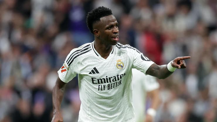 "חוזה שישקף את מעמדו". ויניסיוס (צילום: Gonzalo Arroyo Moreno/Getty Images) ויניסיוס