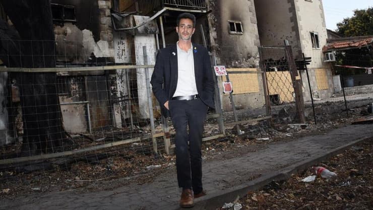 אביחי שטרן ראש עיריית קריית שמונה