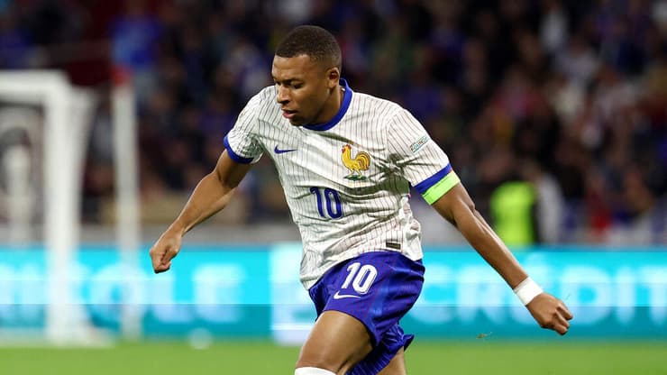 אמבאפה (צילום: FRANCK FIFE / AFP) אמבאפה