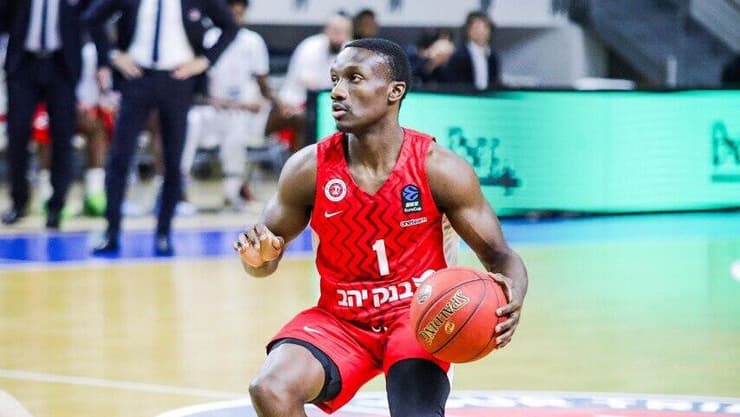 עוד הצגה שלו. הארפר (צילום: הפועל ירושלים) הארפר