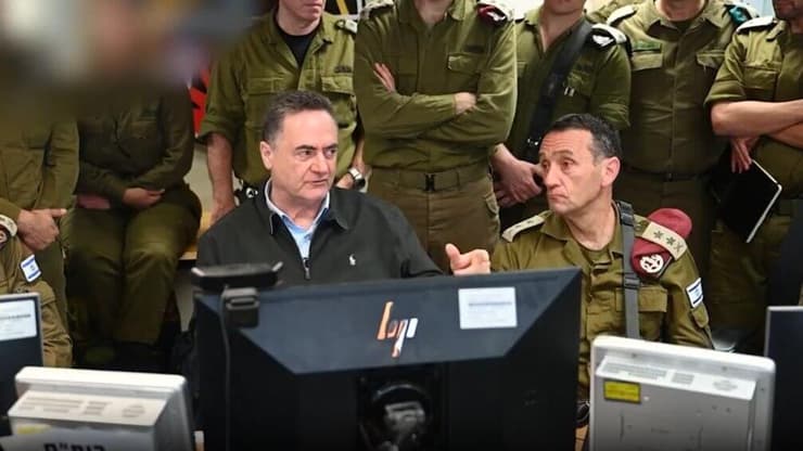 הרמטכ"ל הרצי הלוי ושר הביטחון ישראל כ"ץ בפיקוד צפון