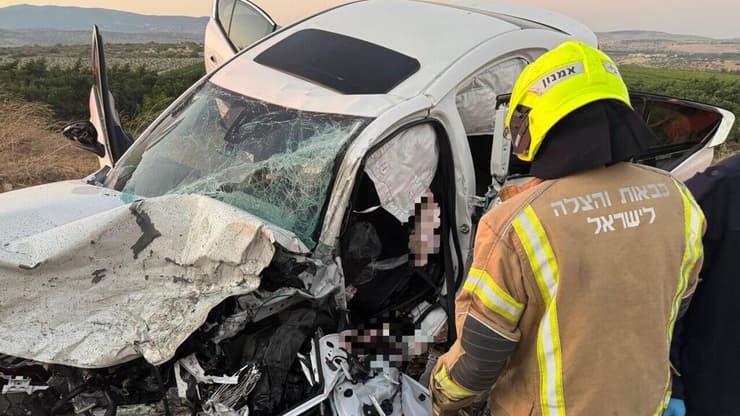 זירת תאונת הדרכים בכביש 807, צומת נחל צלמון