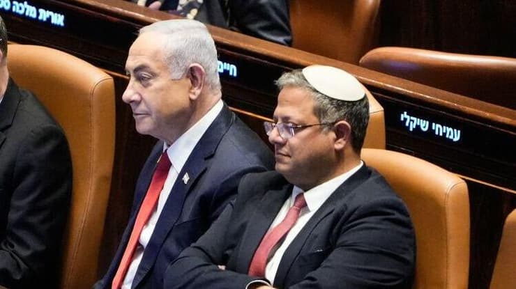 "התנצלתי והתחבקנו". בן גביר ונתניהו (צילום: שלו שלום ) נתניהו, בן גביר, לוין וקרעי במליאת הכנסת