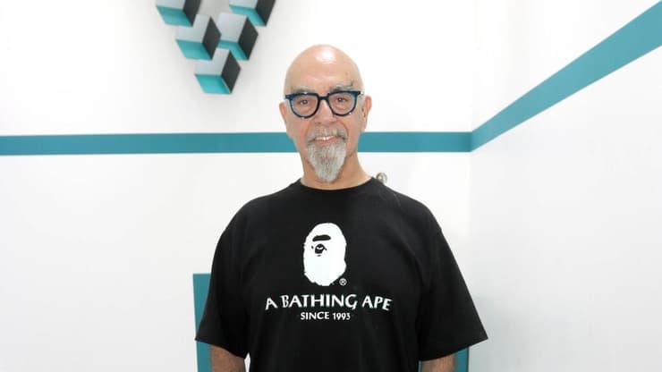 אהרוני. "הרבה פעמים מסעדנים מתלוננים על מבקרי מסעדות שהם לא מבינים. אבל אפשר להגיד את זה גם על לא מעט שפים, ככה שמאזן האימה בין הצדדים נשמר" (צילום: ענת מוסברג) שף ישראל אהרוני