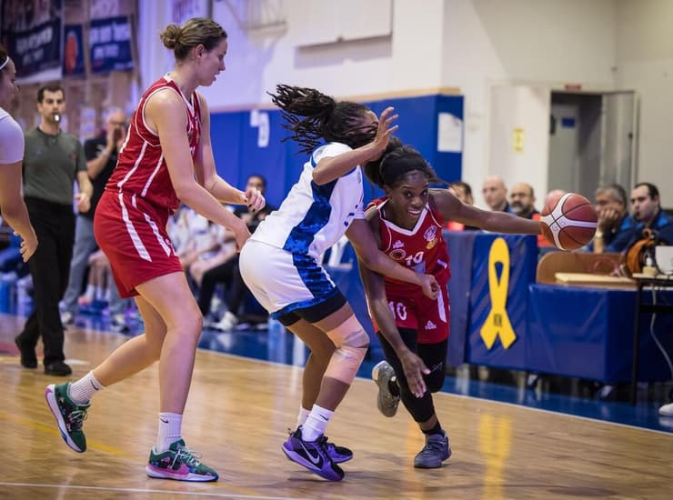 פרומיס אמוקמרה