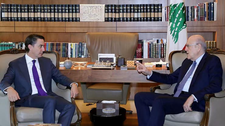 עמוס הוכשטיין פגישה עם ראש ממשלת לבנון נג'יב מיקאתי ב ביירות