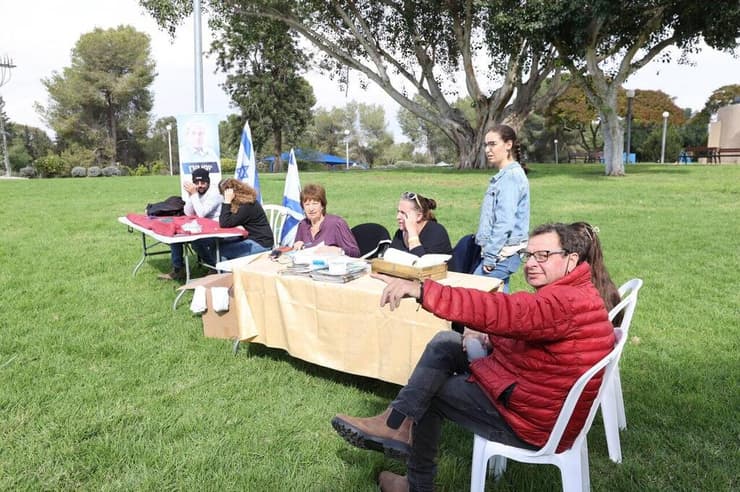 צילום: גדי קבלו נערכים לבחירות לרשויות המקומיות בעוטף עזה