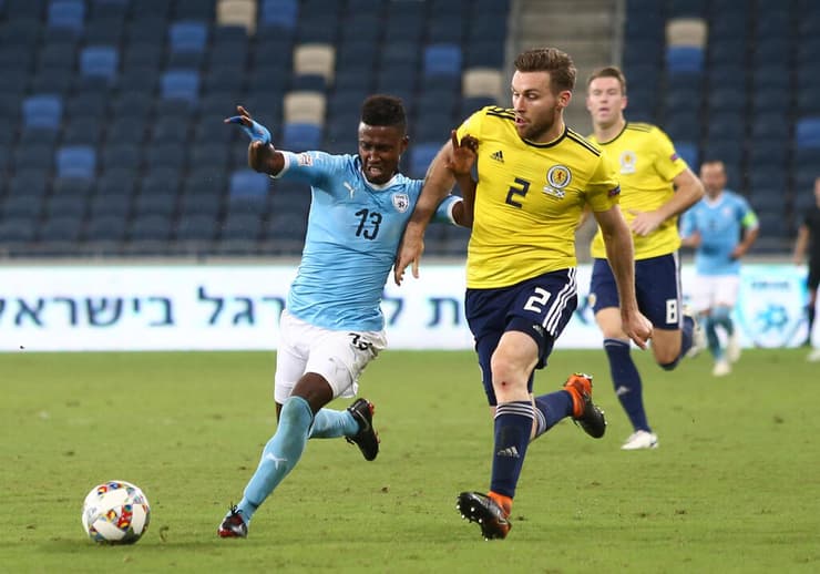 במדי הנבחרת הלאומית טוואטחה