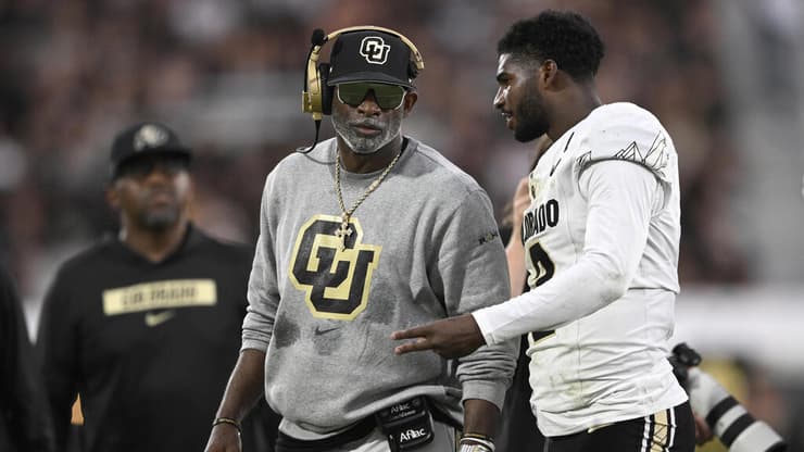 התקשורת התאהבה. שדור ודיון סנדרס (צילום: AP Photo/Phelan M. Ebenhack) דיון ושדרו סנדרס