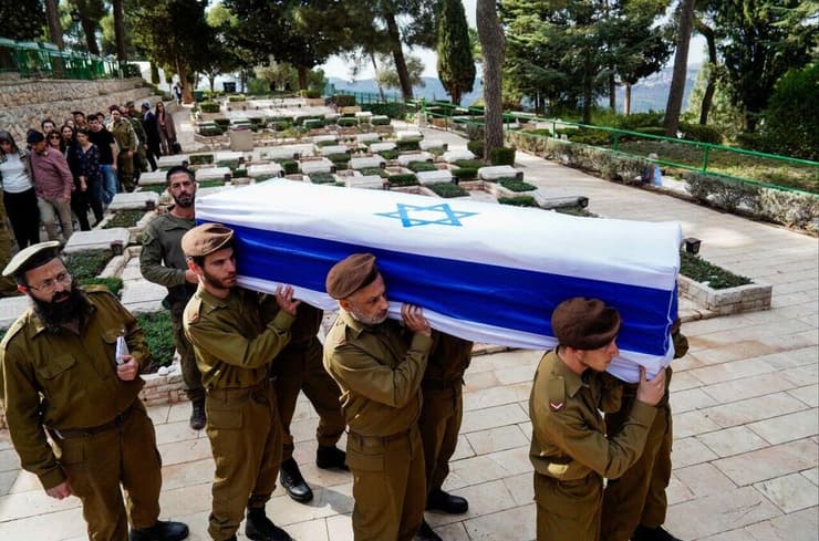 הלווייתו של רס"ל במיל' עמר משה גאלדור ז"ל בבית העלמין הצבאי בהר הרצל