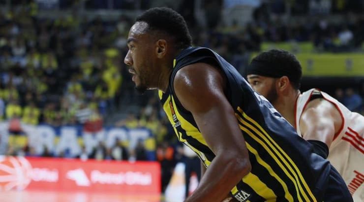 בונזי קולסון