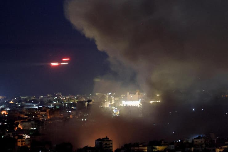 מטוס של חברת מידל איסט איירליינס מעל ביירות המופצצת, 16 בנובמבר