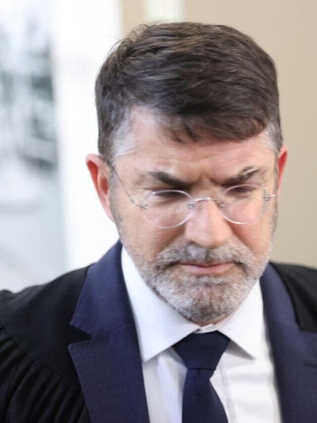 עו"ד עודד סבוראי, סנגורו של אלי פלדשטיין