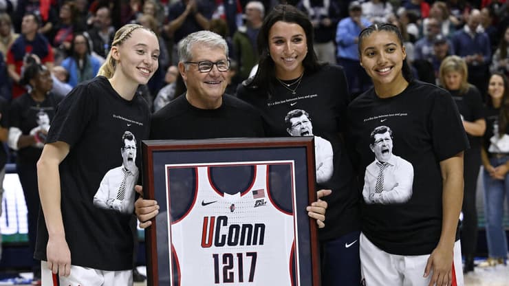 אוריימה, השחקניות והפרס