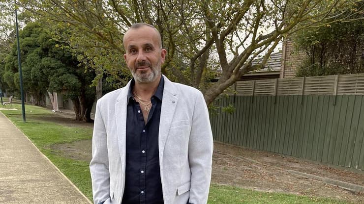 אייל יפה. צחקק עם המאבטחים בבית המשפט אייל יפה נאשם בפרשת רצח איילה בל באוסטרליה